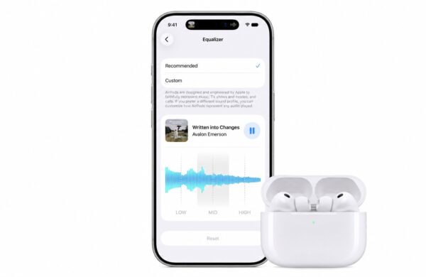 Ekvalizér AirPods v iOS 27 na iPhone vedľa AirPods Pro