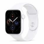 Keramické Apple Watch Series 12 s bielym telom na bielom pozadí