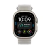 Apple Watch Ultra 4 Natural Titanium – predný pohľad